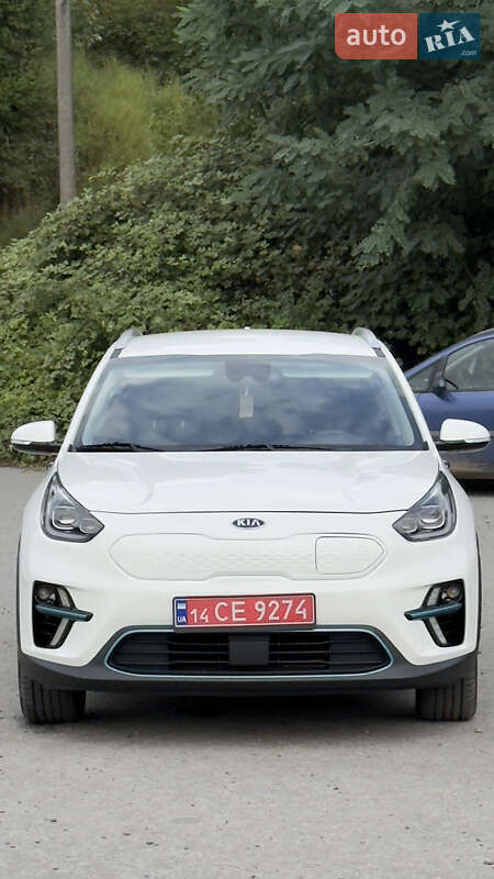 Внедорожник / Кроссовер Kia Niro 2021 в Хусте фото 40 Внедорожник / Кроссовер Kia Niro 2021 в Хусте