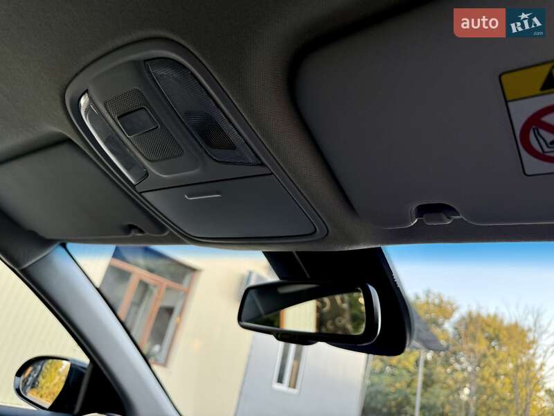 Внедорожник / Кроссовер Kia Niro 2019 в Бердичеве фото 78 Внедорожник / Кроссовер Kia Niro 2019 в Бердичеве