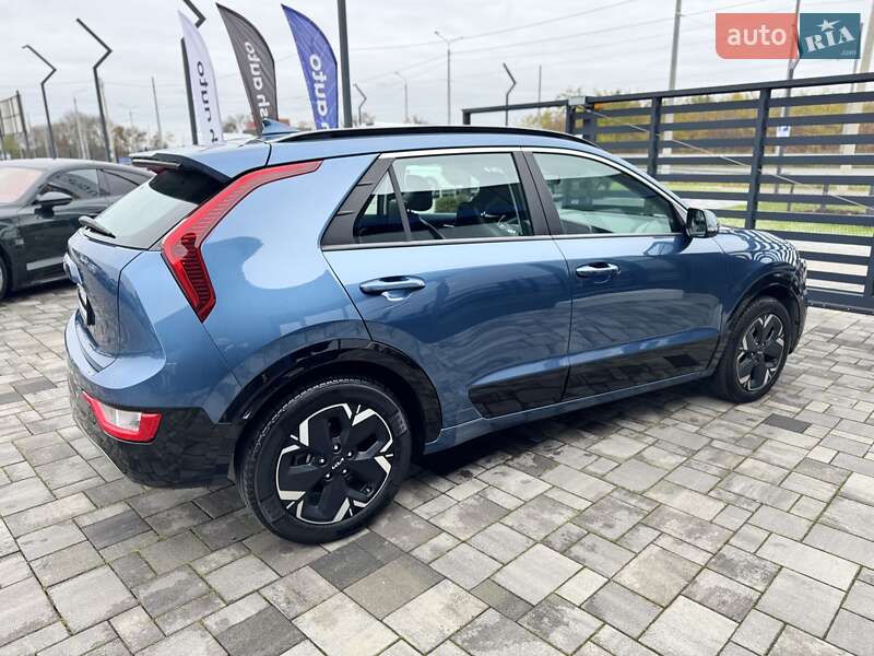 Внедорожник / Кроссовер Kia Niro 2023 в Ровно
