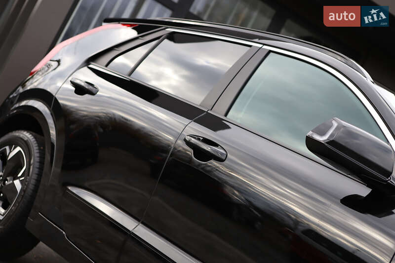 Внедорожник / Кроссовер Kia Niro 2024 в Дрогобыче