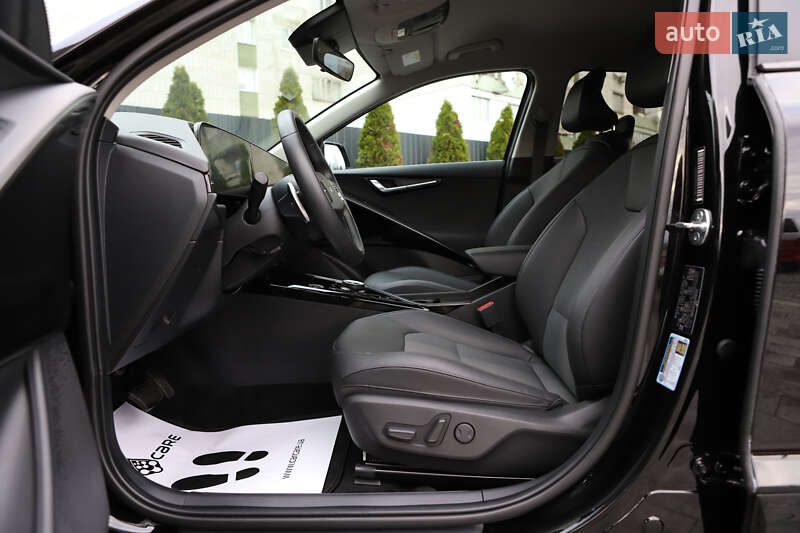 Внедорожник / Кроссовер Kia Niro 2024 в Дрогобыче