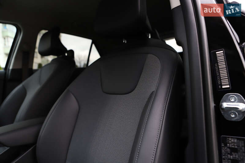 Внедорожник / Кроссовер Kia Niro 2024 в Дрогобыче