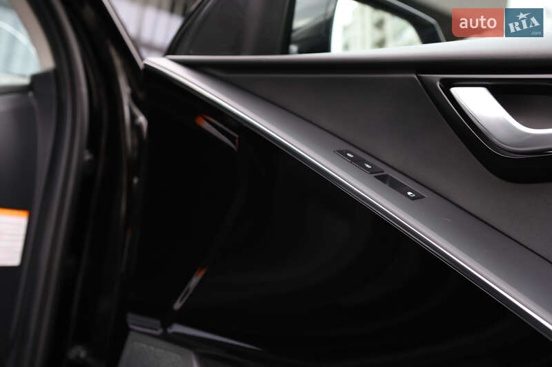 Внедорожник / Кроссовер Kia Niro 2024 в Дрогобыче