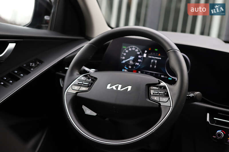 Внедорожник / Кроссовер Kia Niro 2024 в Дрогобыче