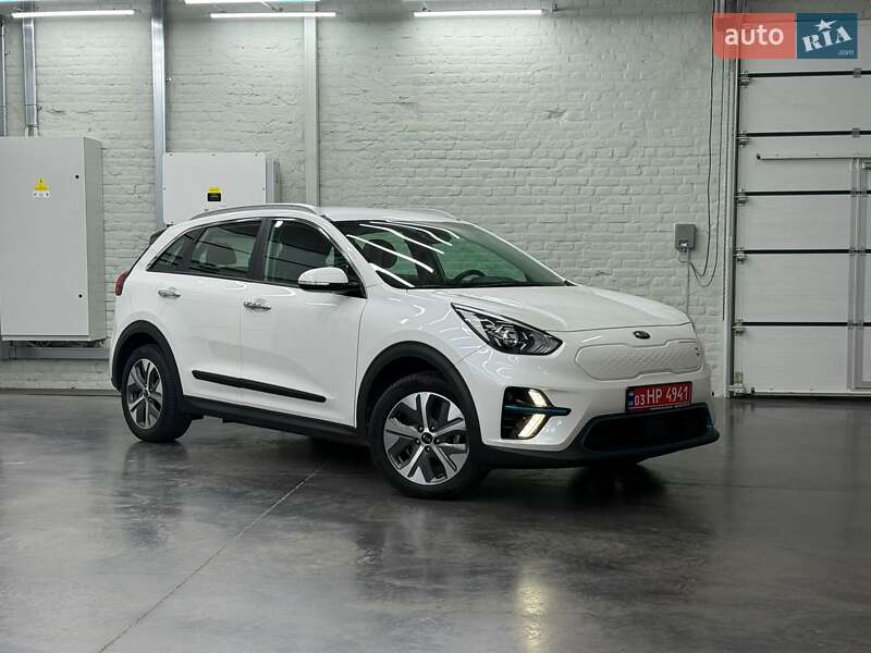 Внедорожник / Кроссовер Kia Niro 2020 в Луцке фото Внедорожник / Кроссовер Kia Niro 2020 в Луцке