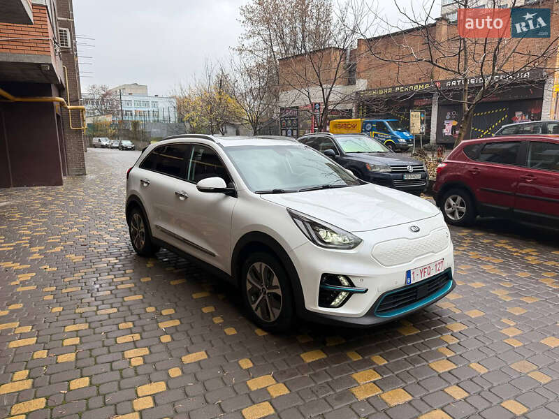 Позашляховик / Кросовер Kia Niro 2020 в Вінниці