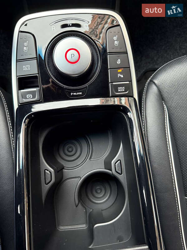 Позашляховик / Кросовер Kia Niro 2020 в Вінниці