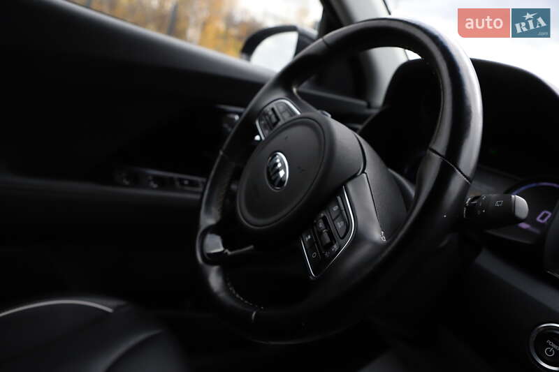 Внедорожник / Кроссовер Kia Niro 2020 в Дрогобыче