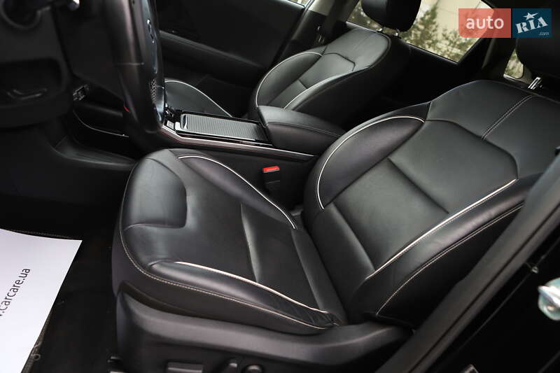 Внедорожник / Кроссовер Kia Niro 2020 в Дрогобыче