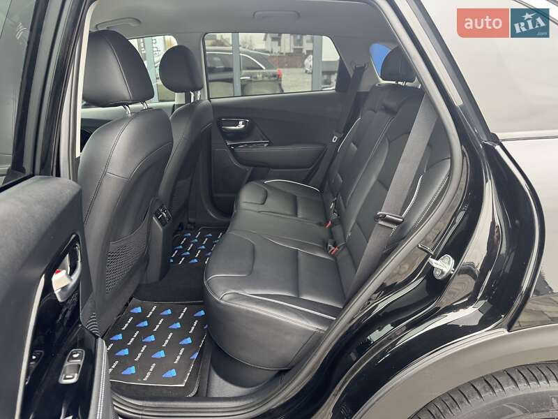 Внедорожник / Кроссовер Kia Niro 2020 в Ровно фото 31 Внедорожник / Кроссовер Kia Niro 2020 в Ровно