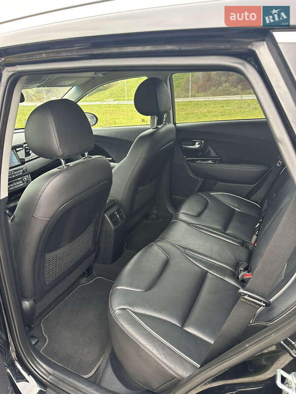 Внедорожник / Кроссовер Kia Niro 2019 в Тернополе фото 21 Внедорожник / Кроссовер Kia Niro 2019 в Тернополе