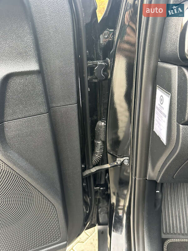 Внедорожник / Кроссовер Kia Niro 2019 в Тернополе фото 35 Внедорожник / Кроссовер Kia Niro 2019 в Тернополе