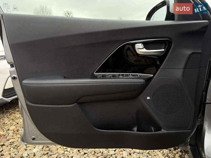 Внедорожник / Кроссовер Kia Niro 2022 в Львове фото 35 Внедорожник / Кроссовер Kia Niro 2022 в Львове