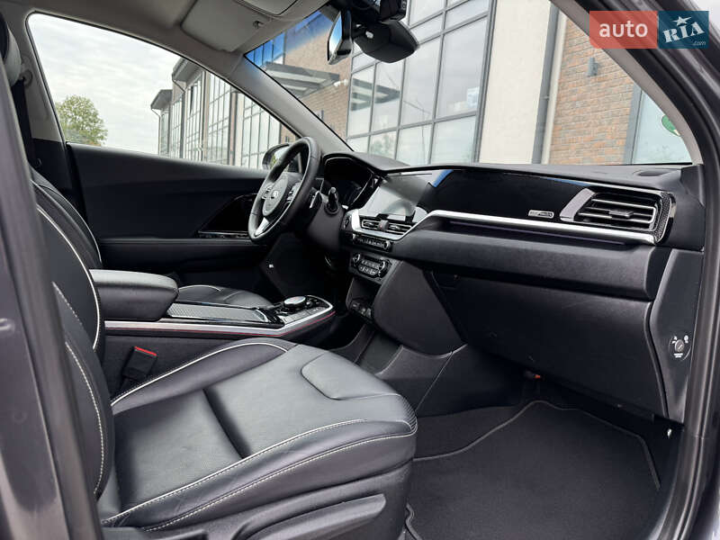 Позашляховик / Кросовер Kia Niro 2020 в Тернополі