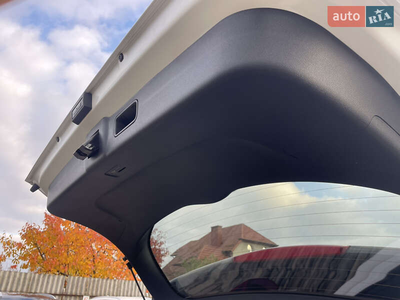 Внедорожник / Кроссовер Kia Niro 2021 в Луцке