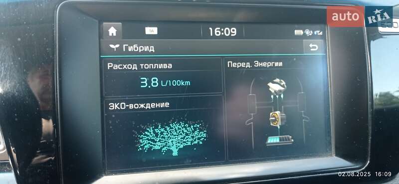Внедорожник / Кроссовер Kia Niro 2016 в Киеве
