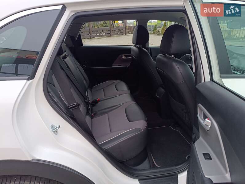 Внедорожник / Кроссовер Kia Niro 2021 в Тернополе