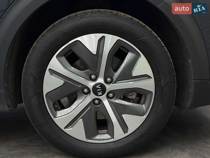 Внедорожник / Кроссовер Kia Niro 2020 в Луцке