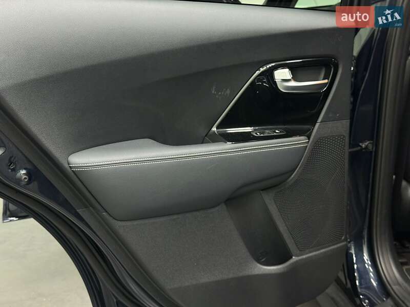 Внедорожник / Кроссовер Kia Niro 2020 в Луцке