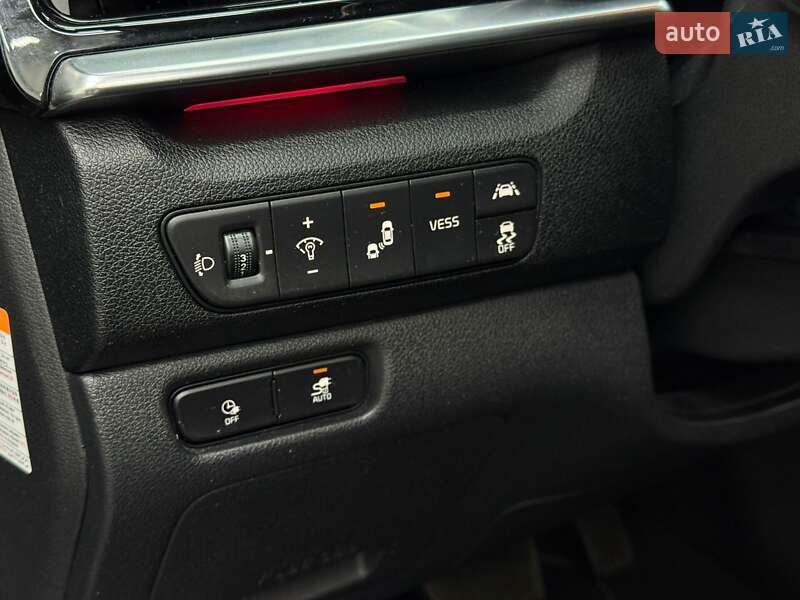 Внедорожник / Кроссовер Kia Niro 2020 в Луцке