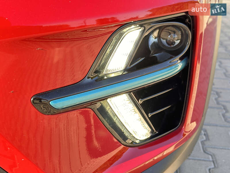 Позашляховик / Кросовер Kia Niro 2020 в Тернополі