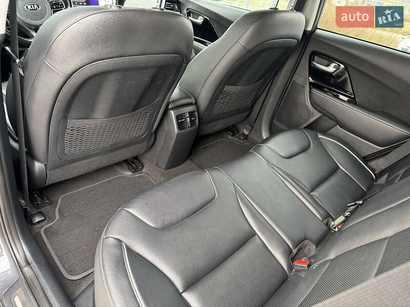 Внедорожник / Кроссовер Kia Niro 2021 в Тернополе