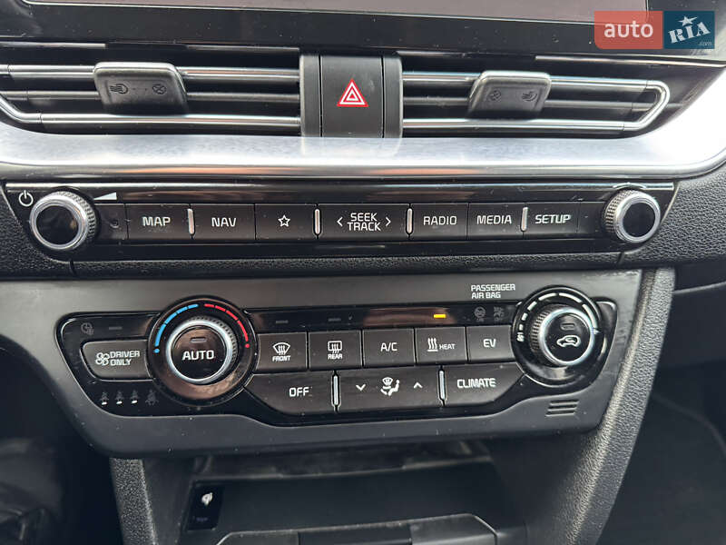 Внедорожник / Кроссовер Kia Niro 2021 в Тернополе