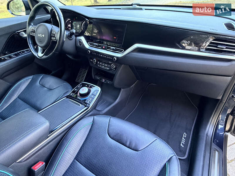 Внедорожник / Кроссовер Kia Niro 2022 в Дрогобыче