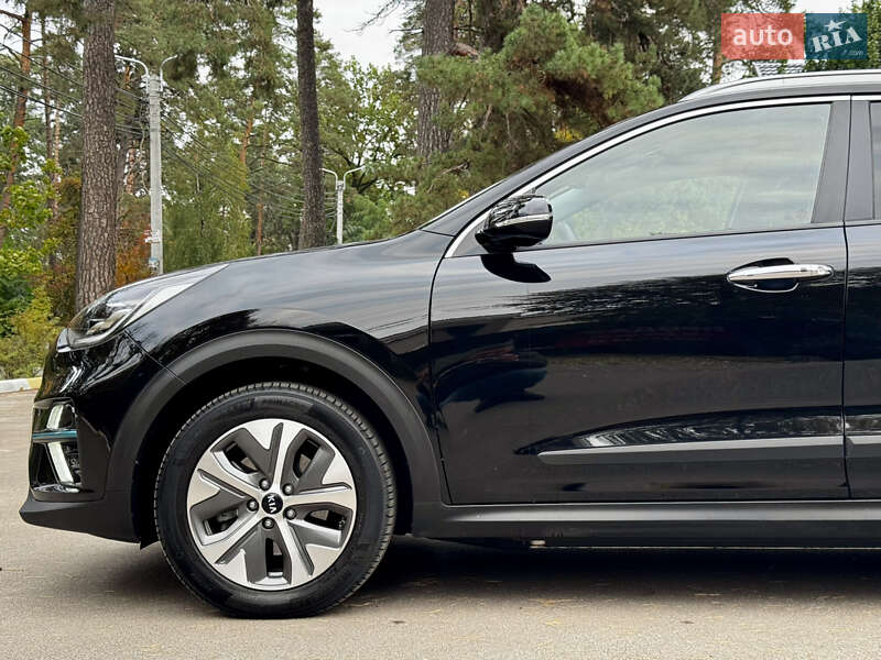 Позашляховик / Кросовер Kia Niro 2020 в Києві