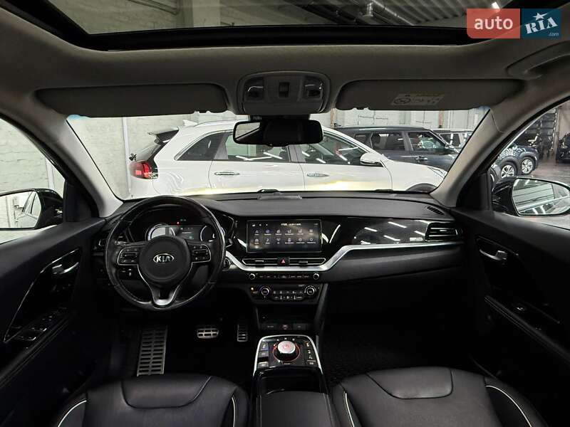 Внедорожник / Кроссовер Kia Niro 2020 в Луцке фото 21 Внедорожник / Кроссовер Kia Niro 2020 в Луцке