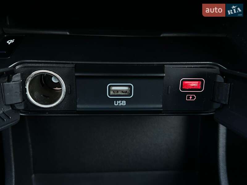 Внедорожник / Кроссовер Kia Niro 2022 в Львове