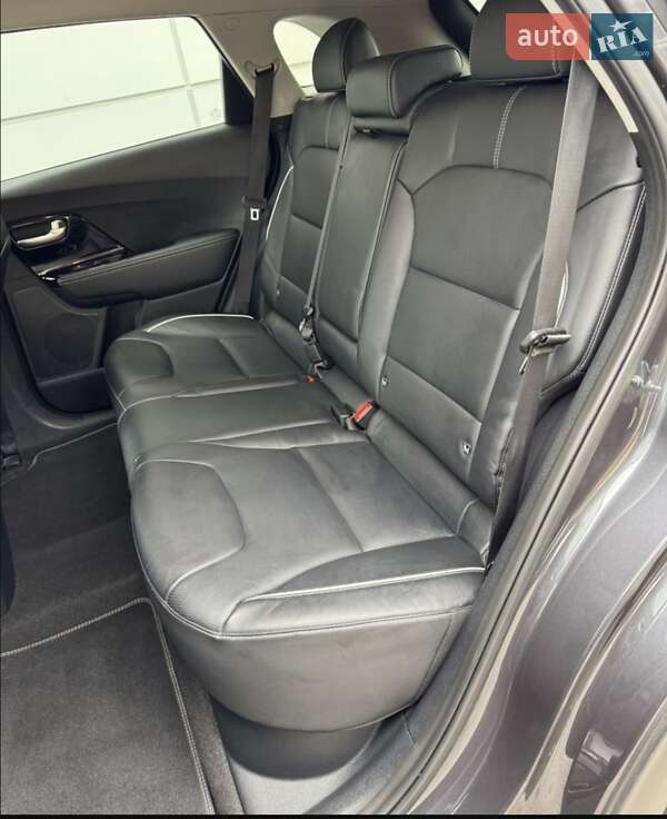 Позашляховик / Кросовер Kia Niro 2020 в Рівному