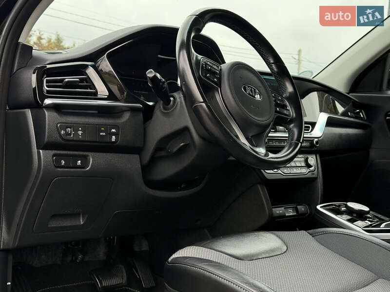 Внедорожник / Кроссовер Kia Niro 2021 в Львове