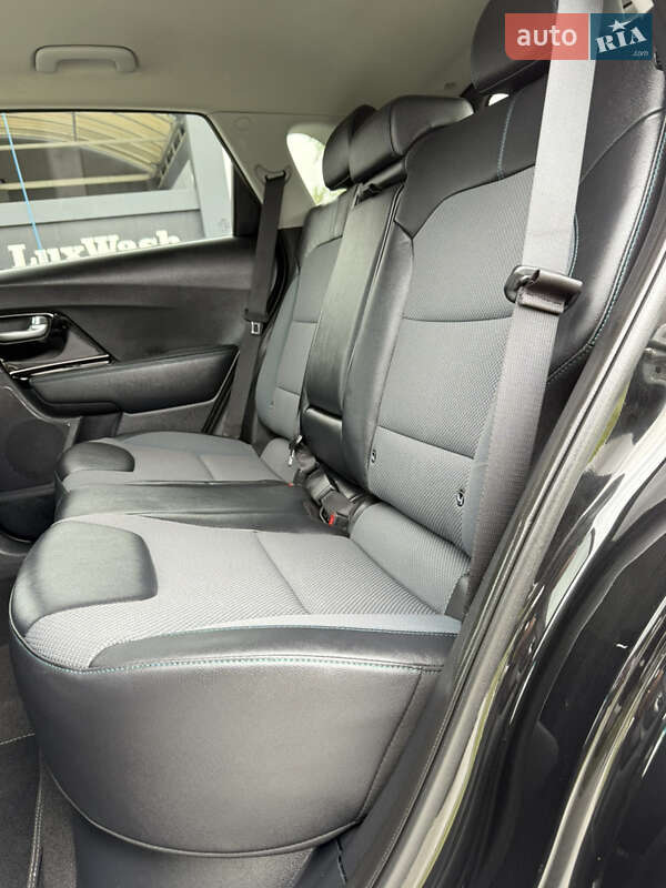 Внедорожник / Кроссовер Kia Niro 2021 в Львове