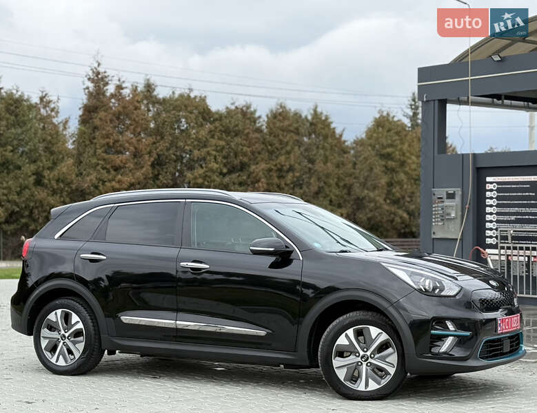 Внедорожник / Кроссовер Kia Niro 2021 в Львове
