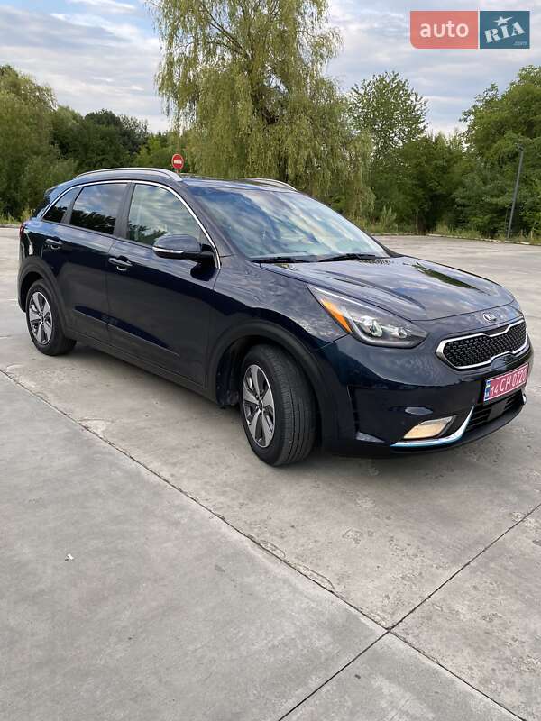 Внедорожник / Кроссовер Kia Niro 2019 в Дрогобыче