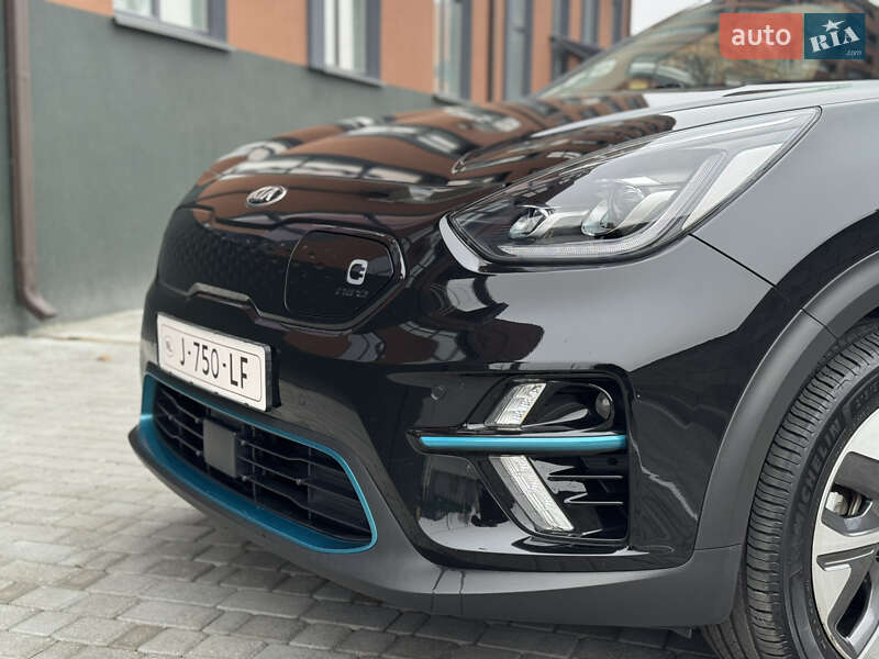 Внедорожник / Кроссовер Kia Niro 2020 в Ровно