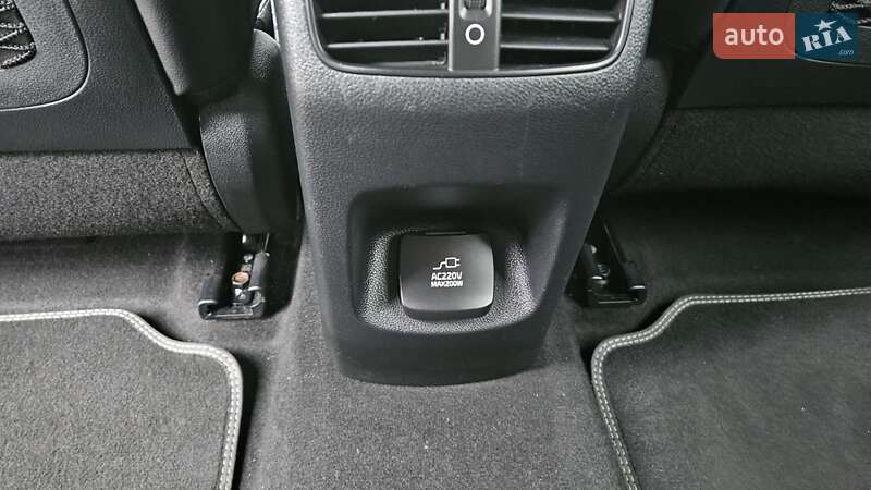 Внедорожник / Кроссовер Kia Niro 2020 в Радомышле