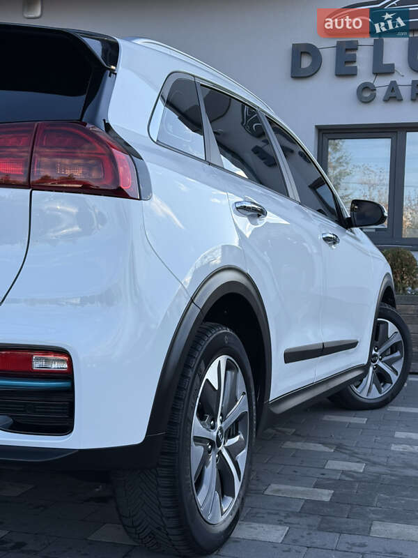 Внедорожник / Кроссовер Kia Niro 2021 в Дрогобыче