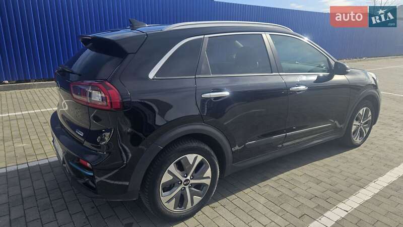 Внедорожник / Кроссовер Kia Niro 2020 в Калуше