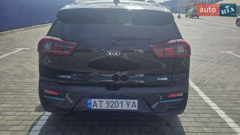 Внедорожник / Кроссовер Kia Niro 2020 в Калуше