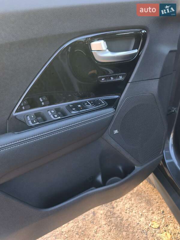 Внедорожник / Кроссовер Kia Niro 2019 в Луцке фото 18 Внедорожник / Кроссовер Kia Niro 2019 в Луцке