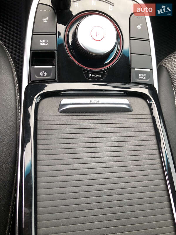 Внедорожник / Кроссовер Kia Niro 2021 в Ровно