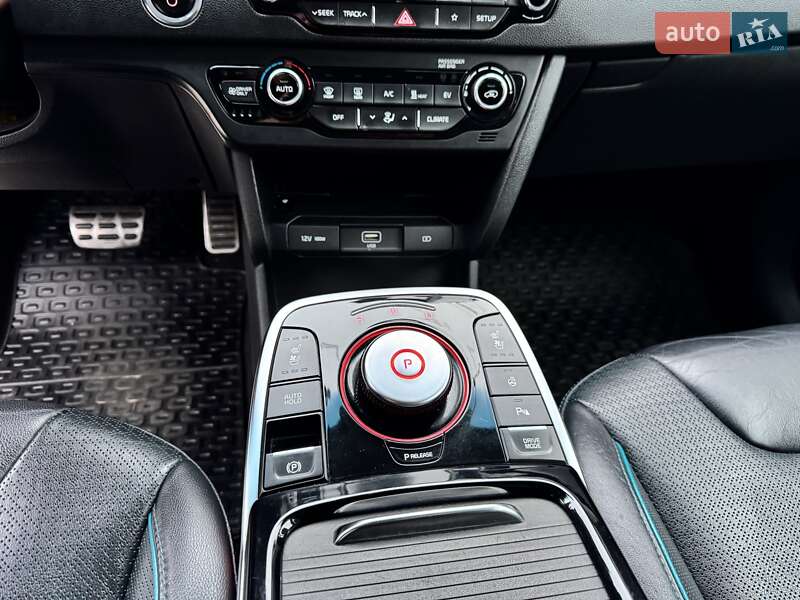 Внедорожник / Кроссовер Kia Niro 2019 в Ровно