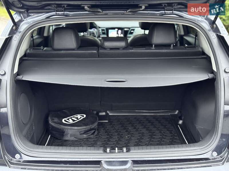 Внедорожник / Кроссовер Kia Niro 2019 в Ровно
