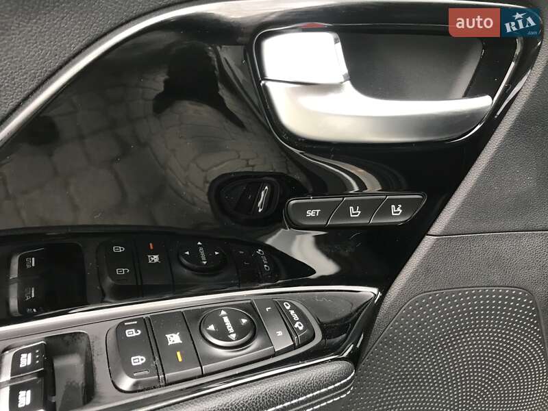 Внедорожник / Кроссовер Kia Niro 2020 в Львове