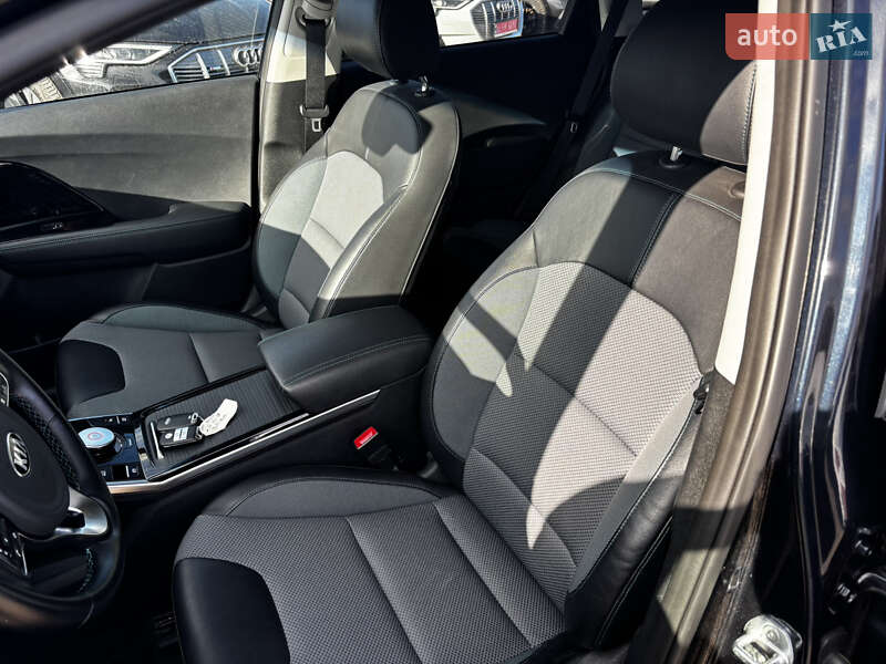 Внедорожник / Кроссовер Kia Niro 2020 в Львове