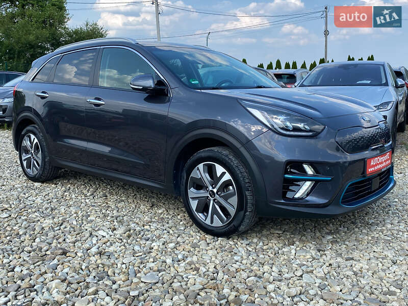 Внедорожник / Кроссовер Kia Niro 2020 в Львове