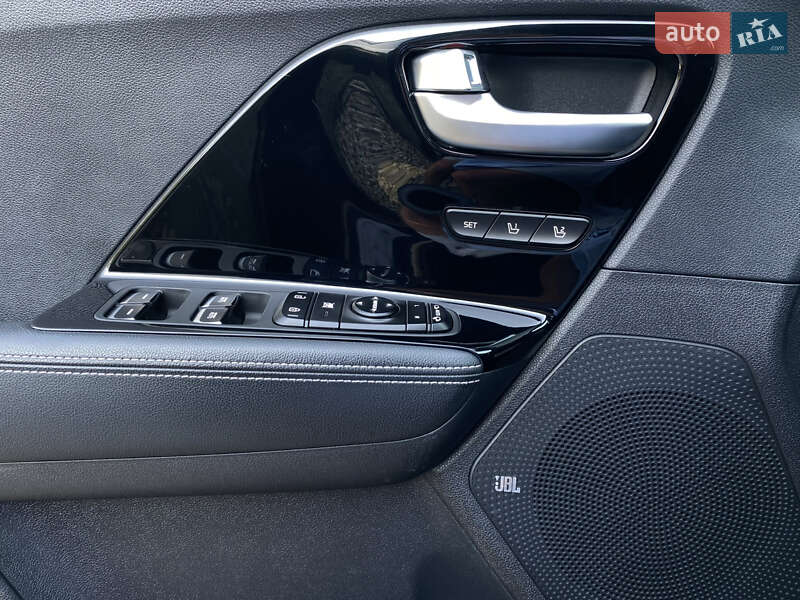 Внедорожник / Кроссовер Kia Niro 2020 в Львове