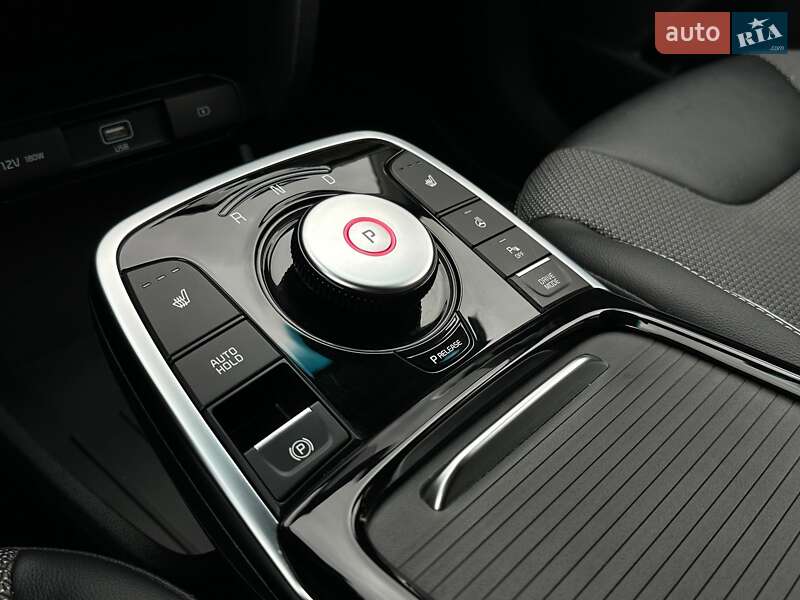 Внедорожник / Кроссовер Kia Niro 2022 в Львове